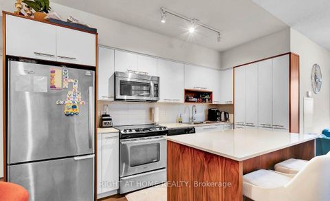 Photo 11 at 1804 - 5 Valhalla Inn Road, City Centre West, Toronto Photo 11 at 1804 - 5 Valhalla Inn Road, City Centre West, Toronto