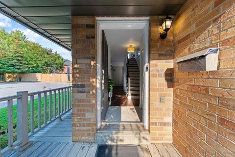 Photo 1 at 15 - 6400 Lawrence Avenue E, Rouge E10, Toronto