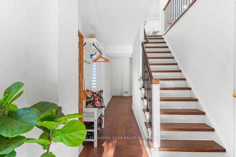 Photo 3 at 15 - 6400 Lawrence Avenue E, Rouge E10, Toronto