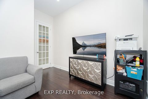 Photo 20 at 78 Gallant Place, Vellore Village, Vaughan