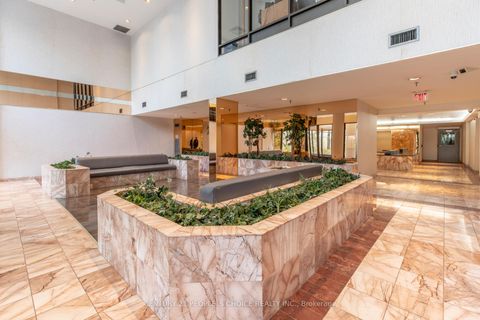 Photo 3 at 416 - 5 Rowntree Road, Jamestown, Toronto