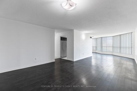 Photo 7 at 416 - 5 Rowntree Road, Jamestown, Toronto