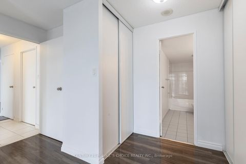 Photo 19 at 416 - 5 Rowntree Road, Jamestown, Toronto