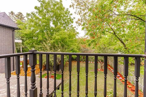 Photo 21 at 208 Homewood Avenue, Newtonbrook West, Toronto