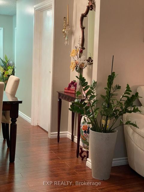 Photo 8 at 508 - 200 Lotherton Pathway, Glen Park, Toronto