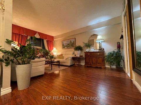 Photo 17 at 508 - 200 Lotherton Pathway, Glen Park, Toronto