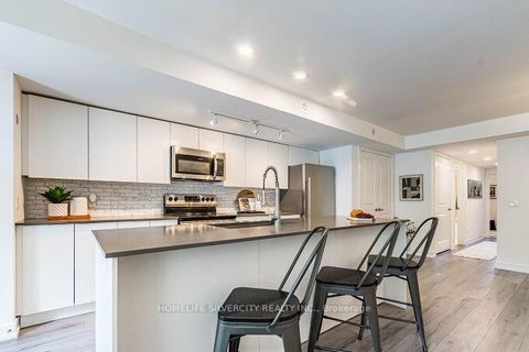 Photo 15 at 104 - 3058 Sixth Line, GO Glenorchy, Oakville