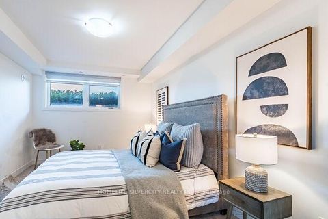 Photo 24 at 104 - 3058 Sixth Line, GO Glenorchy, Oakville