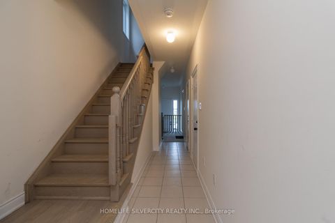 Photo 5 at 403 Tennant Circle, Vellore Village, Vaughan