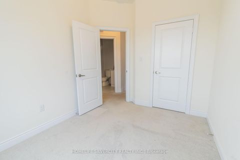 Photo 12 at 403 Tennant Circle, Vellore Village, Vaughan