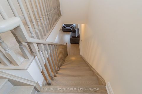 Photo 24 at 403 Tennant Circle, Vellore Village, Vaughan