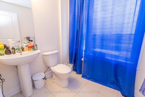 Photo 33 at 403 Tennant Circle, Vellore Village, Vaughan