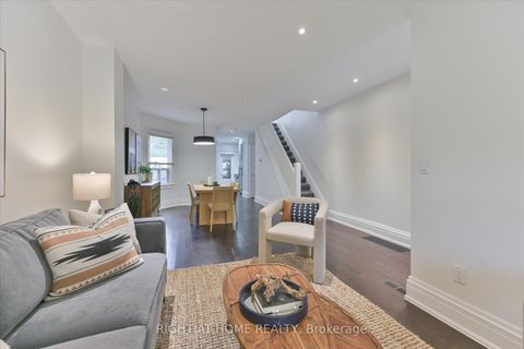 Photo 6 at 28 Baltic Avenue, Danforth, Toronto Photo 6 at 28 Baltic Avenue, Danforth, Toronto