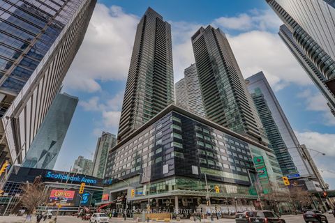 Photo 14 at 3008 - 65 Bremner Boulevard, Waterfront Communities C1, Toronto