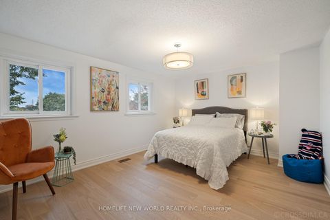 Photo 16 at 20 Calora Court, L'Amoreaux, Toronto