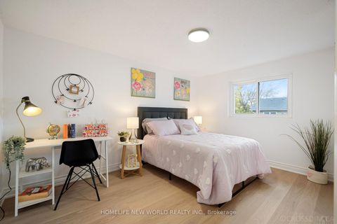 Photo 18 at 20 Calora Court, L'Amoreaux, Toronto