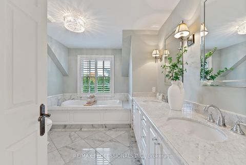 Photo 22 at 2 Canterbury Road, Humber Valley, Toronto