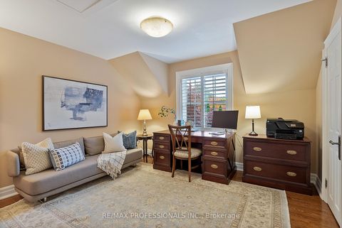 Photo 27 at 2 Canterbury Road, Humber Valley, Toronto