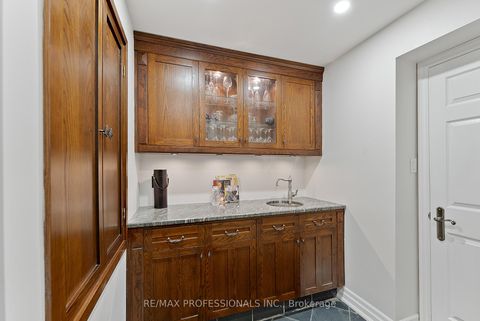 Photo 36 at 2 Canterbury Road, Humber Valley, Toronto