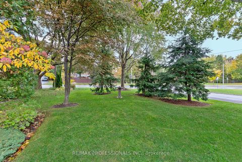 Photo 45 at 2 Canterbury Road, Humber Valley, Toronto