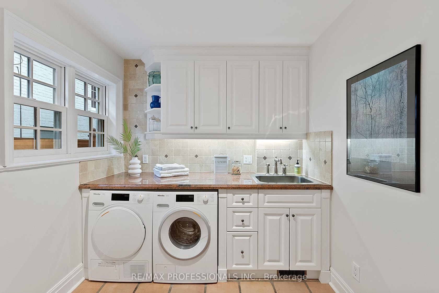 Photo 17 at 2 Canterbury Road, Humber Valley, Toronto Photo 17 at 2 Canterbury Road, Humber Valley, Toronto