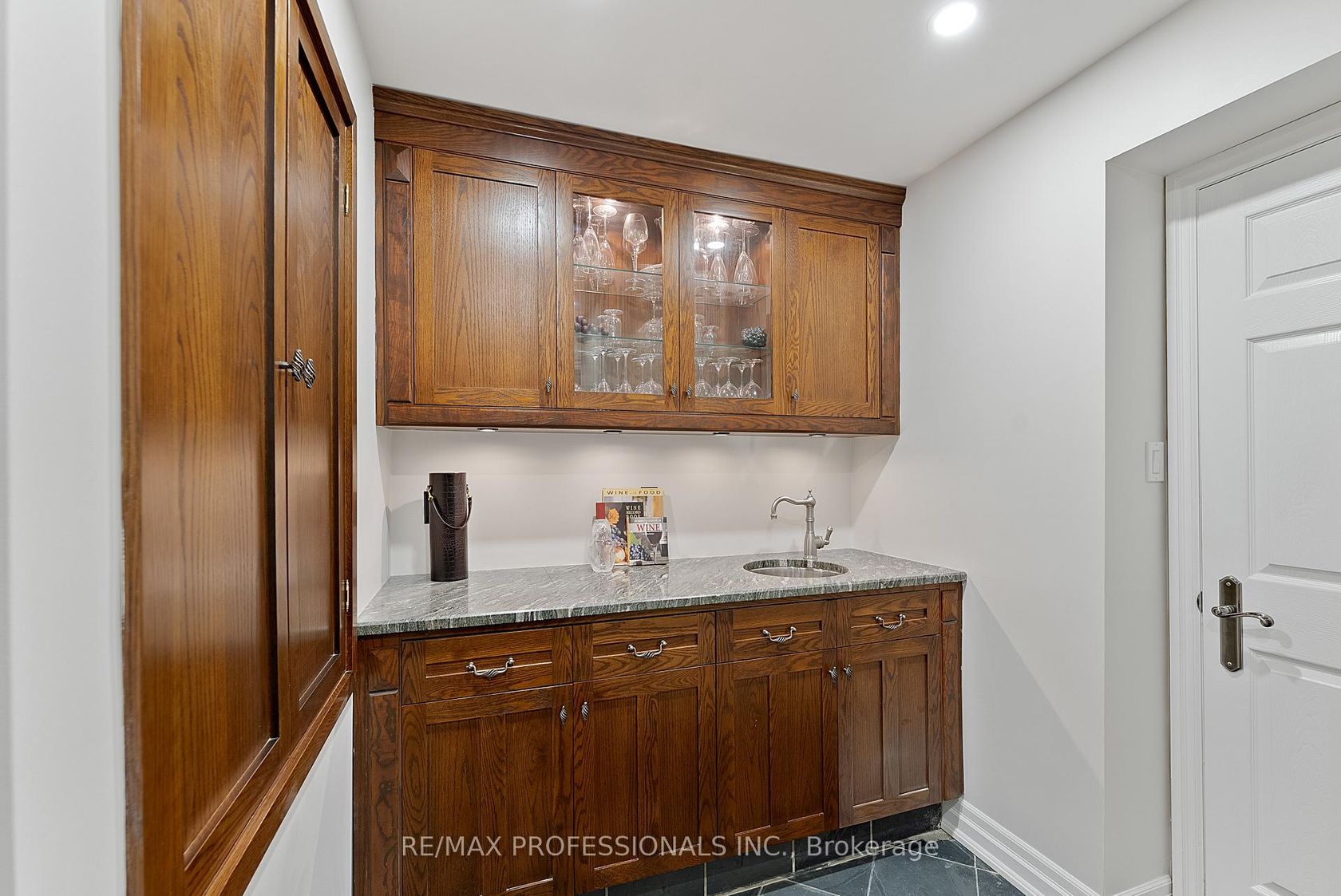 Photo 36 at 2 Canterbury Road, Humber Valley, Toronto Photo 36 at 2 Canterbury Road, Humber Valley, Toronto