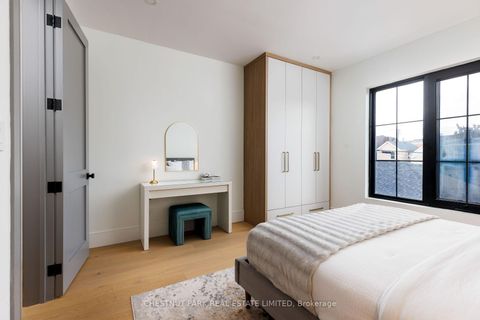 Photo 35 at 269 Euclid Avenue, Bellwoods, Toronto