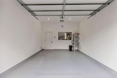 Photo 41 at 269 Euclid Avenue, Bellwoods, Toronto