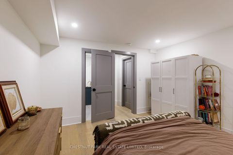 Photo 46 at 269 Euclid Avenue, Bellwoods, Toronto