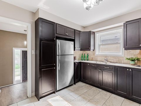 Photo 3 at 64 Dale Avenue, Guildwood, Toronto