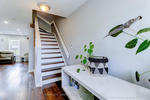 Photo 5 at 3 - 361 Birchmount Road, Cliffside, Toronto
