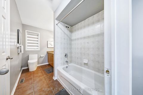 Photo 24 at 332 Rosegate Way N, WC Wedgewood Creek, Oakville