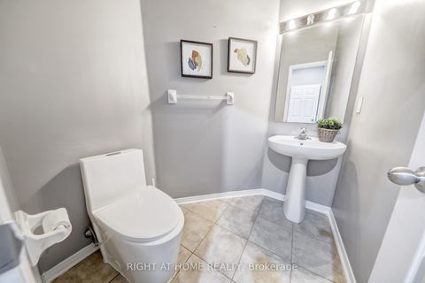 Photo 34 at 332 Rosegate Way N, WC Wedgewood Creek, Oakville