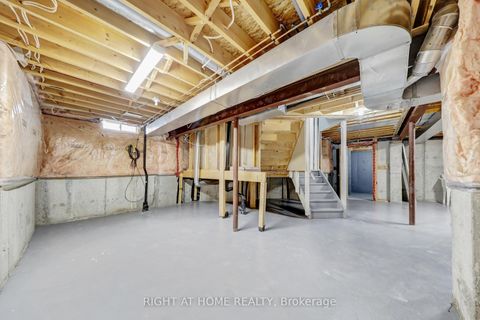 Photo 35 at 332 Rosegate Way N, WC Wedgewood Creek, Oakville