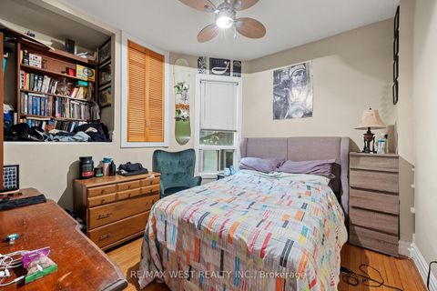 Photo 7 at 935 Bathurst Street, Annex, Toronto