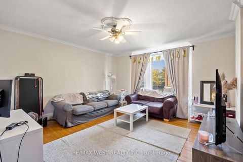 Photo 19 at 935 Bathurst Street, Annex, Toronto