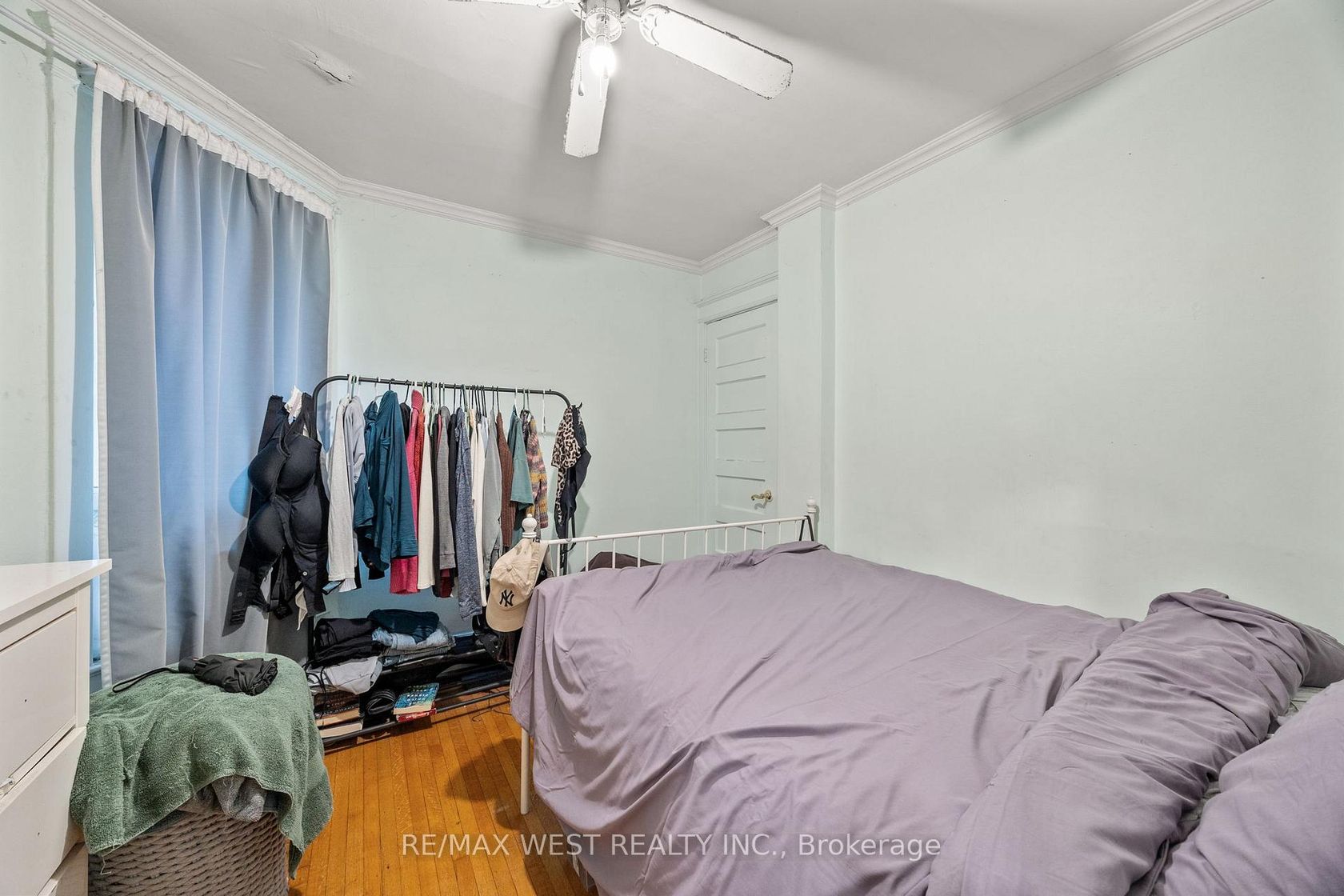 Photo 22 at 935 Bathurst Street, Annex, Toronto Photo 22 at 935 Bathurst Street, Annex, Toronto