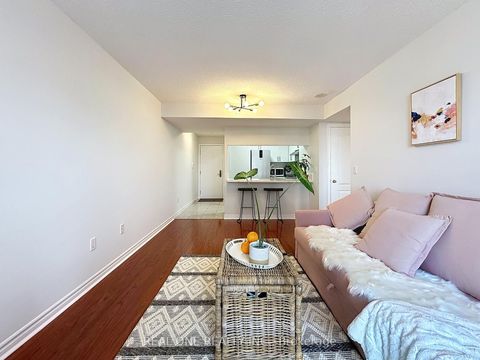 Photo 5 at 1708 - 18 Sommerset Way, Willowdale East, Toronto