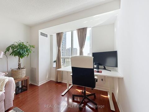 Photo 8 at 1708 - 18 Sommerset Way, Willowdale East, Toronto