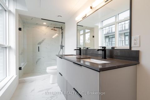 Photo 22 at 1 - 851 Sheppard Avenue W, Bathurst Manor, Toronto