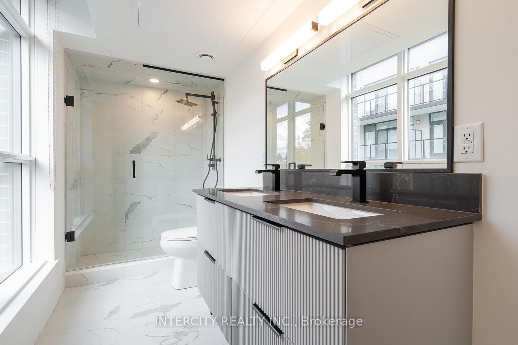 Photo 22 at 1 - 851 Sheppard Avenue W, Bathurst Manor, Toronto Photo 22 at 1 - 851 Sheppard Avenue W, Bathurst Manor, Toronto