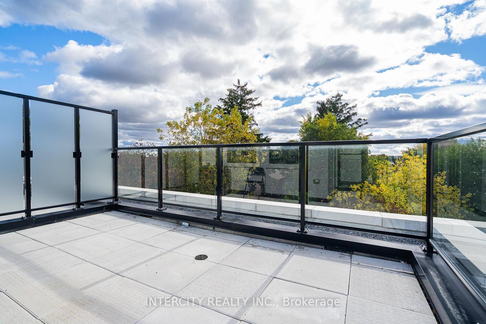 Photo 25 at 1 - 851 Sheppard Avenue W, Bathurst Manor, Toronto Photo 25 at 1 - 851 Sheppard Avenue W, Bathurst Manor, Toronto