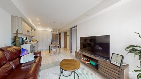 Photo 2 at 911 - 17 Bathurst Street, Waterfront Communities C1, Toronto