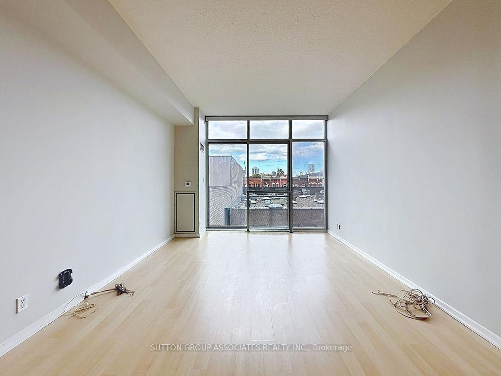 Photo 5 at 419 - 388 Richmond Street W, Waterfront Communities C1, Toronto Photo 5 at 419 - 388 Richmond Street W, Waterfront Communities C1, Toronto