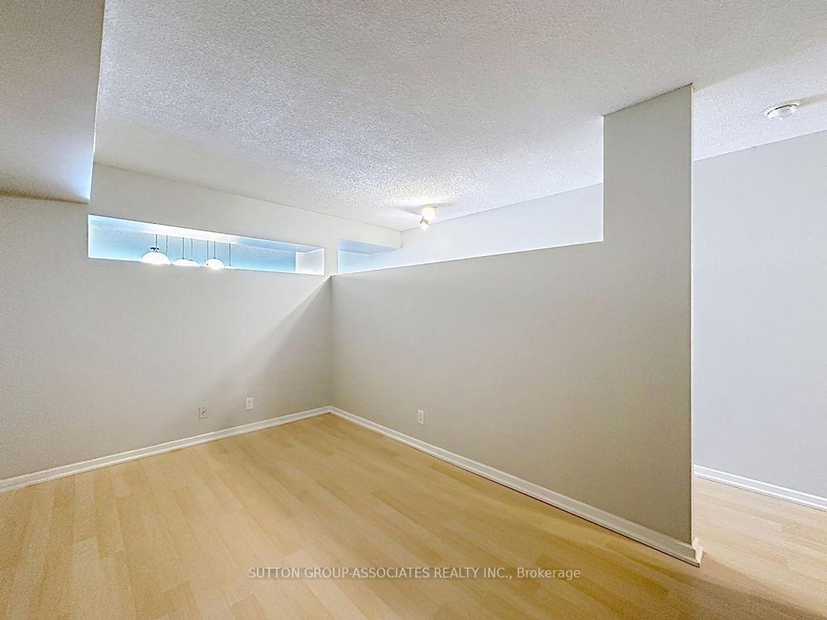 Photo 8 at 419 - 388 Richmond Street W, Waterfront Communities C1, Toronto Photo 8 at 419 - 388 Richmond Street W, Waterfront Communities C1, Toronto