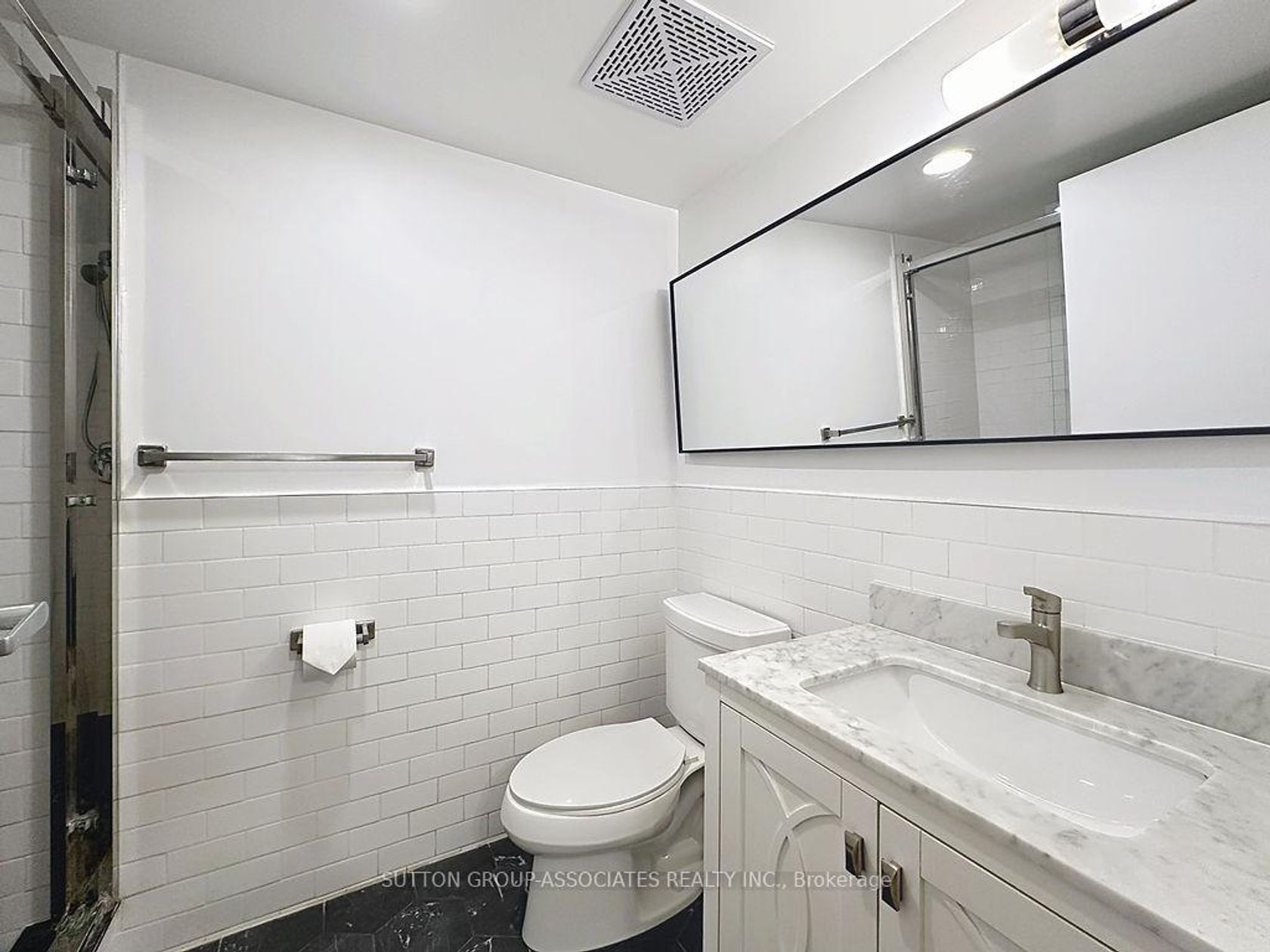 Photo 12 at 419 - 388 Richmond Street W, Waterfront Communities C1, Toronto Photo 12 at 419 - 388 Richmond Street W, Waterfront Communities C1, Toronto