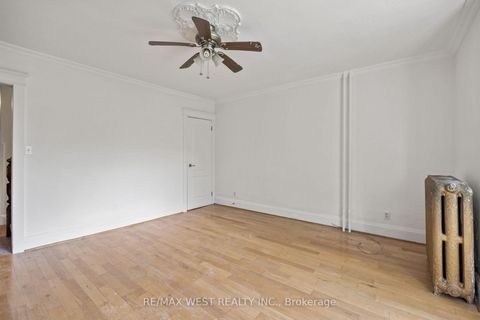 Photo 5 at 937 Bathurst Street, Annex, Toronto