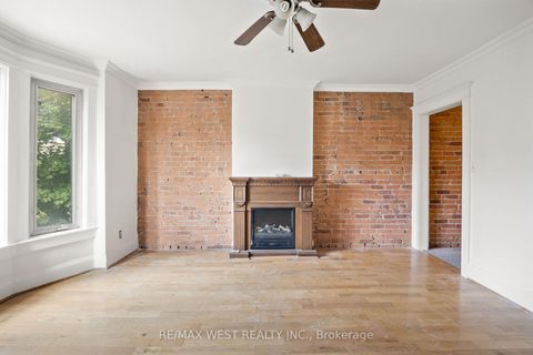 Photo 6 at 937 Bathurst Street, Annex, Toronto