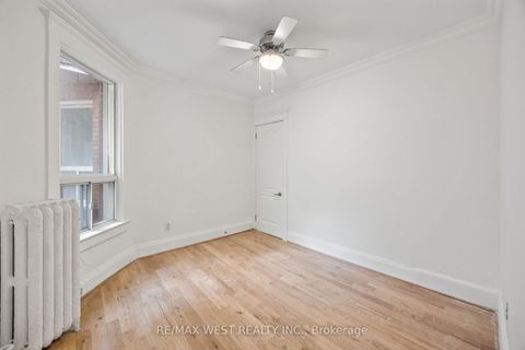 Photo 8 at 937 Bathurst Street, Annex, Toronto