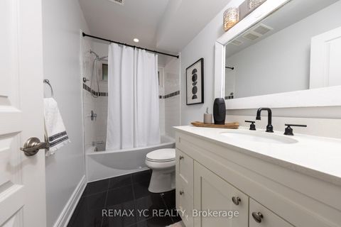 Photo 20 at 242 Milan Street, Moss Park, Toronto